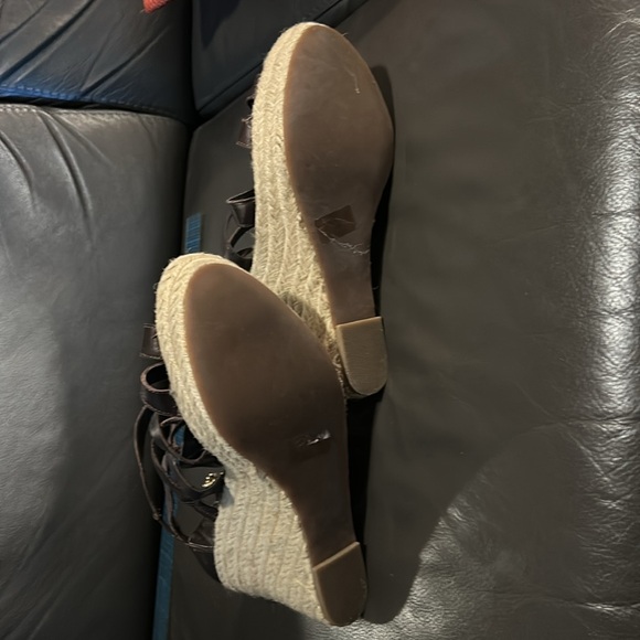 The Gap brown strappy espadrille wedge sandals - Picture 5 of 5